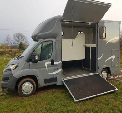 3.5T Horsebox On Finance
